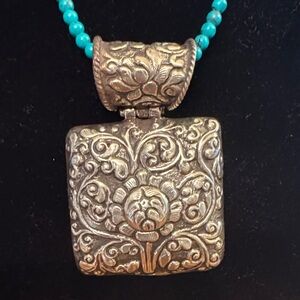 Intricate Tibetan Silver Pendant with Fashion Turquoise Bead Necklace